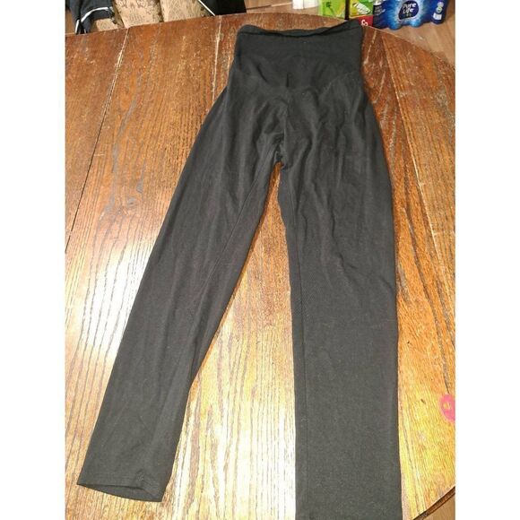 Large Motherhood Maternity Black Leggings Stretch Pants Over Bump - Picture 1 of 2